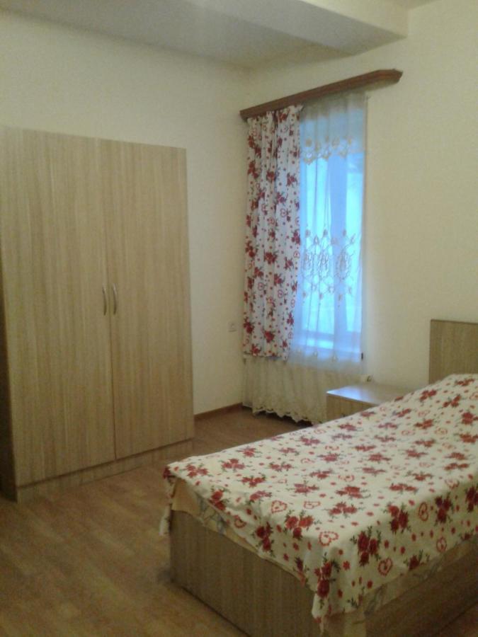 Artyomi Toon Apartment Dilijan Exterior photo