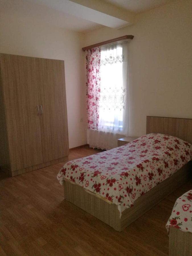Artyomi Toon Apartment Dilijan Exterior photo